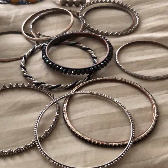 Assorted braclets - Picture 4 of 4